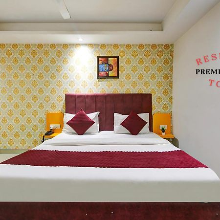 Hotel Platinum With Free Pickup-Delhi Airport Nova Deli Exterior foto